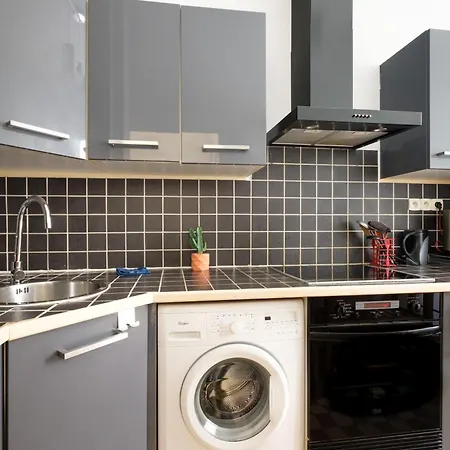 Palais De La Paix *