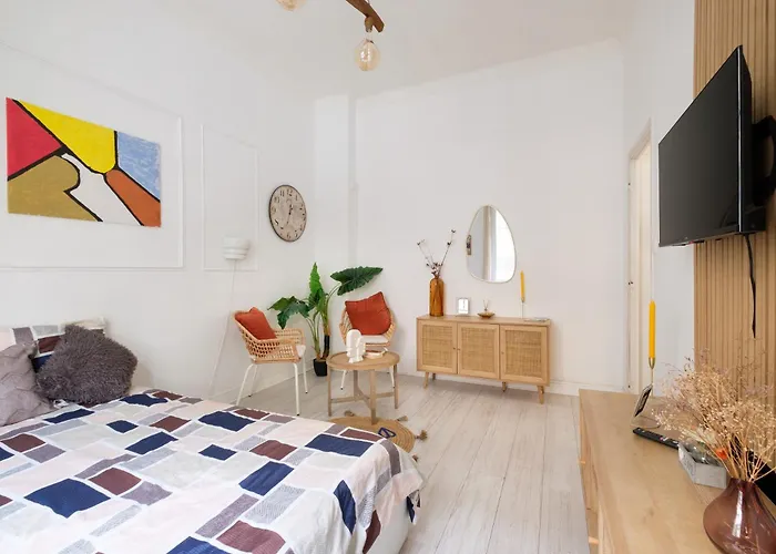 Palais De La Paix * Nice